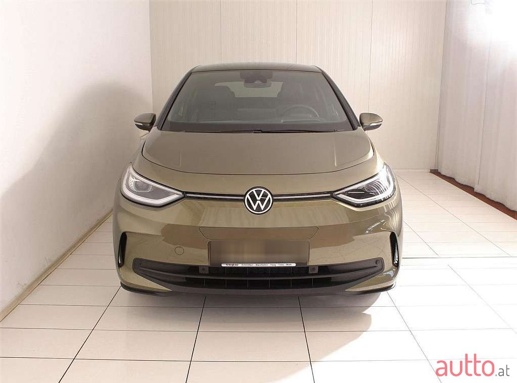 2023' Volkswagen ID.3 photo #2