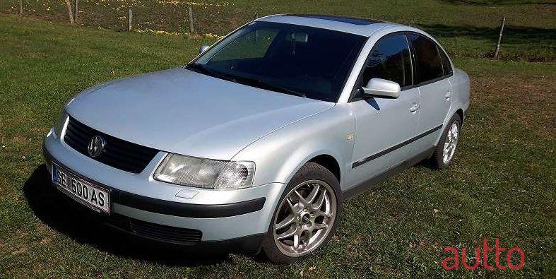 1999' Volkswagen Passat photo #1
