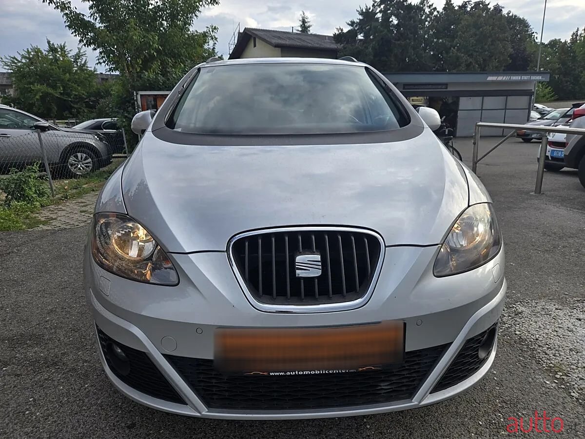 2014' SEAT Altea XL photo #1