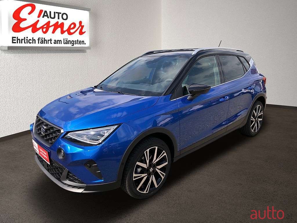 2022' SEAT Arona photo #2