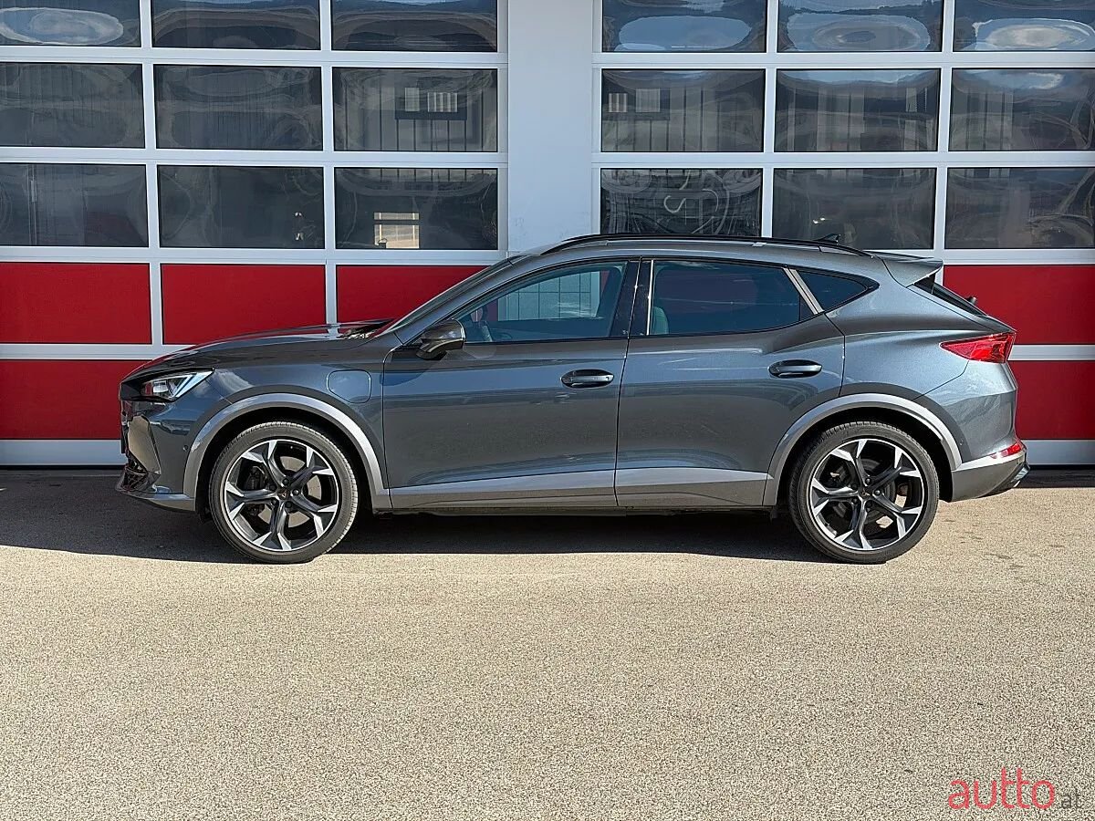 2022' Cupra Formentor photo #3