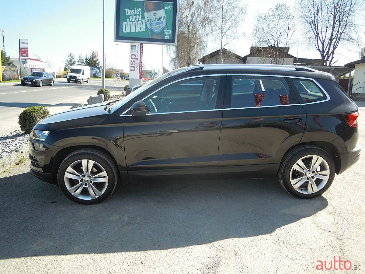 2019' Skoda Karoq photo #3