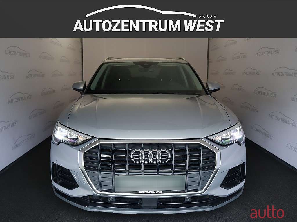 2021' Audi Q3 photo #2
