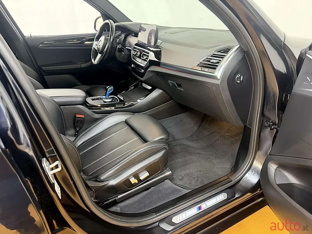 2023' BMW iX3 photo #6