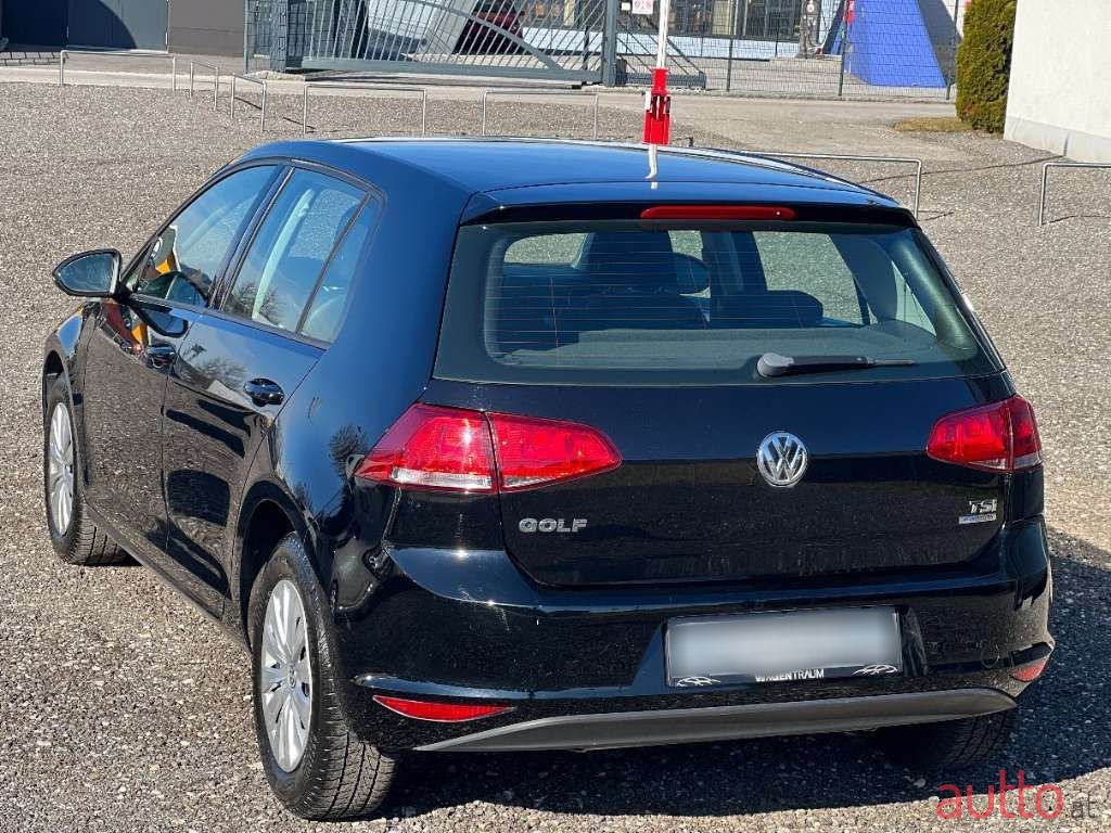 2013' Volkswagen Golf photo #4