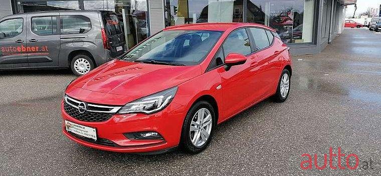 2017' Opel Astra photo #1