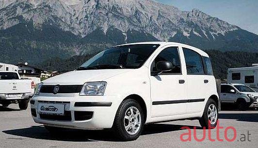 2012' Fiat Panda photo #1