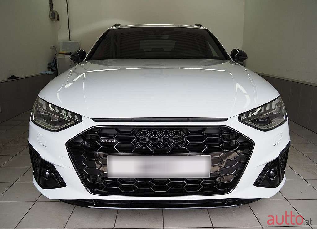 2023' Audi A4 photo #2