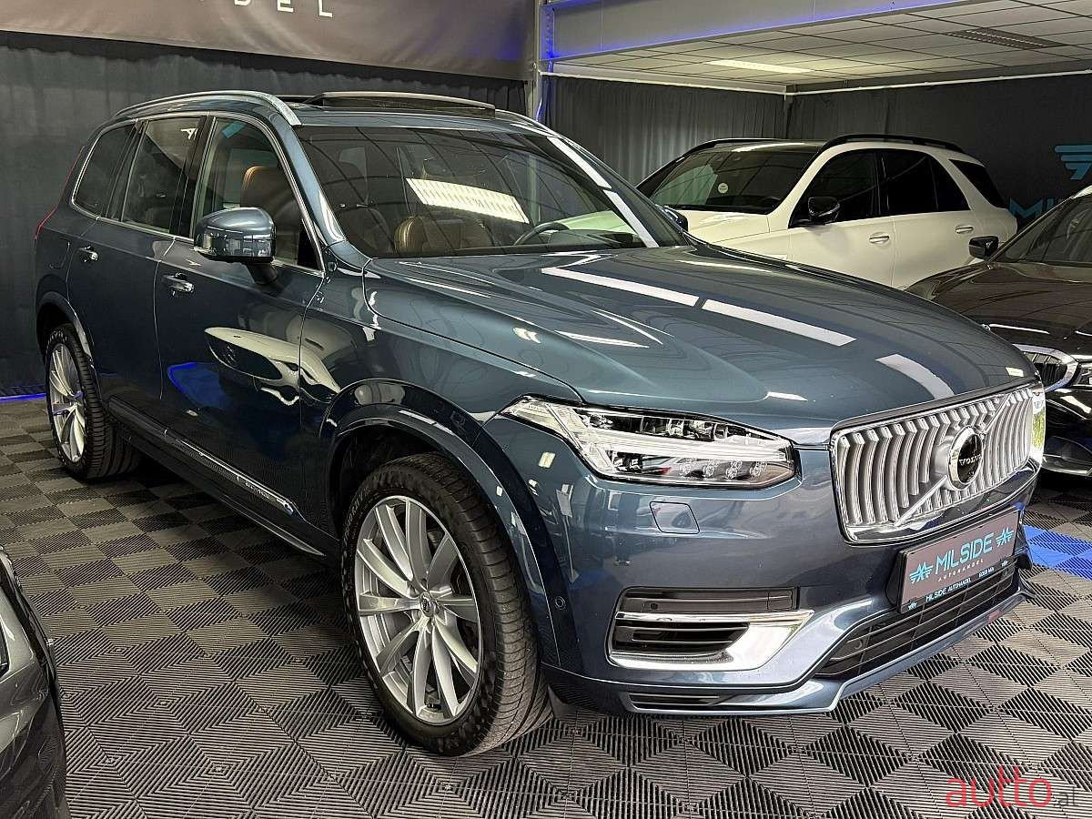 2020' Volvo XC90 photo #1