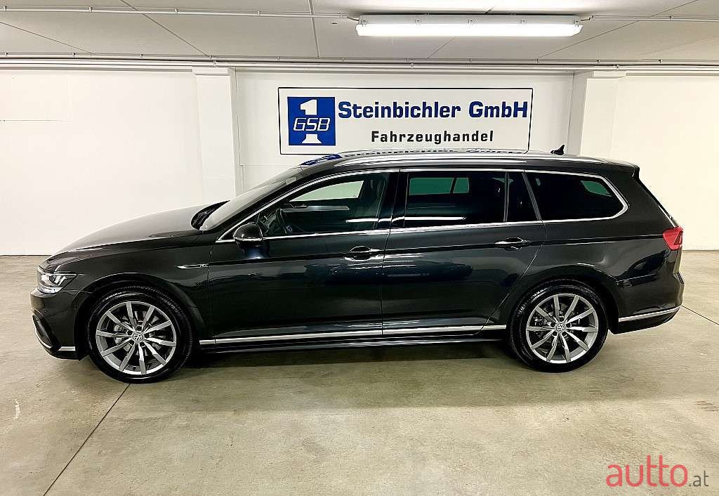2020' Volkswagen Passat photo #4