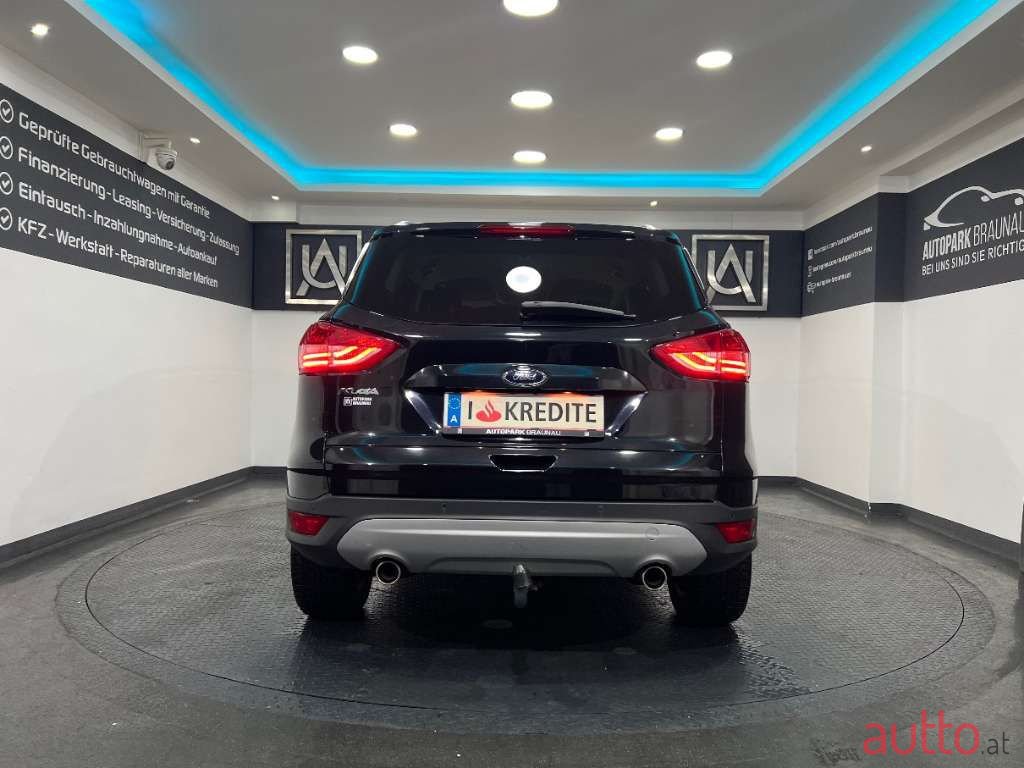 2016' Ford Kuga photo #5