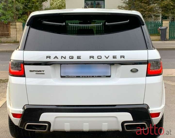 2019' Land Rover Range Rover photo #5