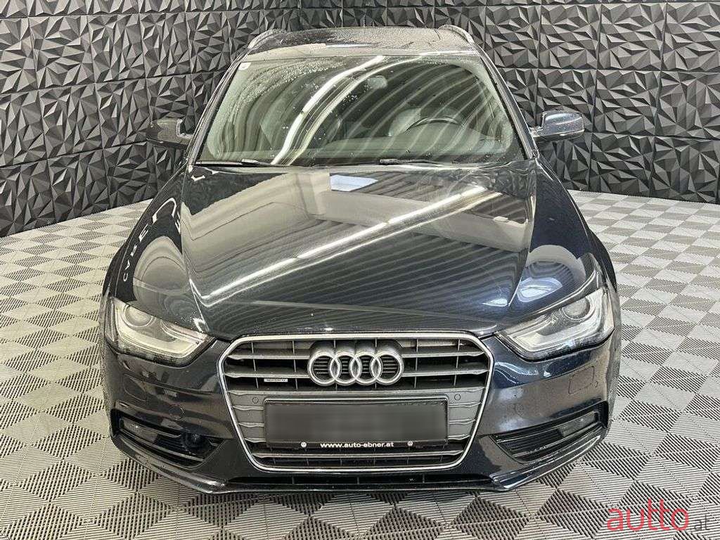 2013' Audi A4 photo #3