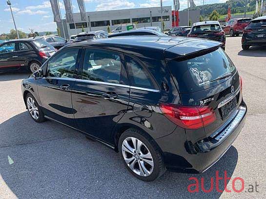 2016' Mercedes-Benz B-Klasse photo #4