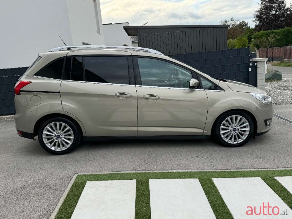 2017' Ford C-MAX photo #4