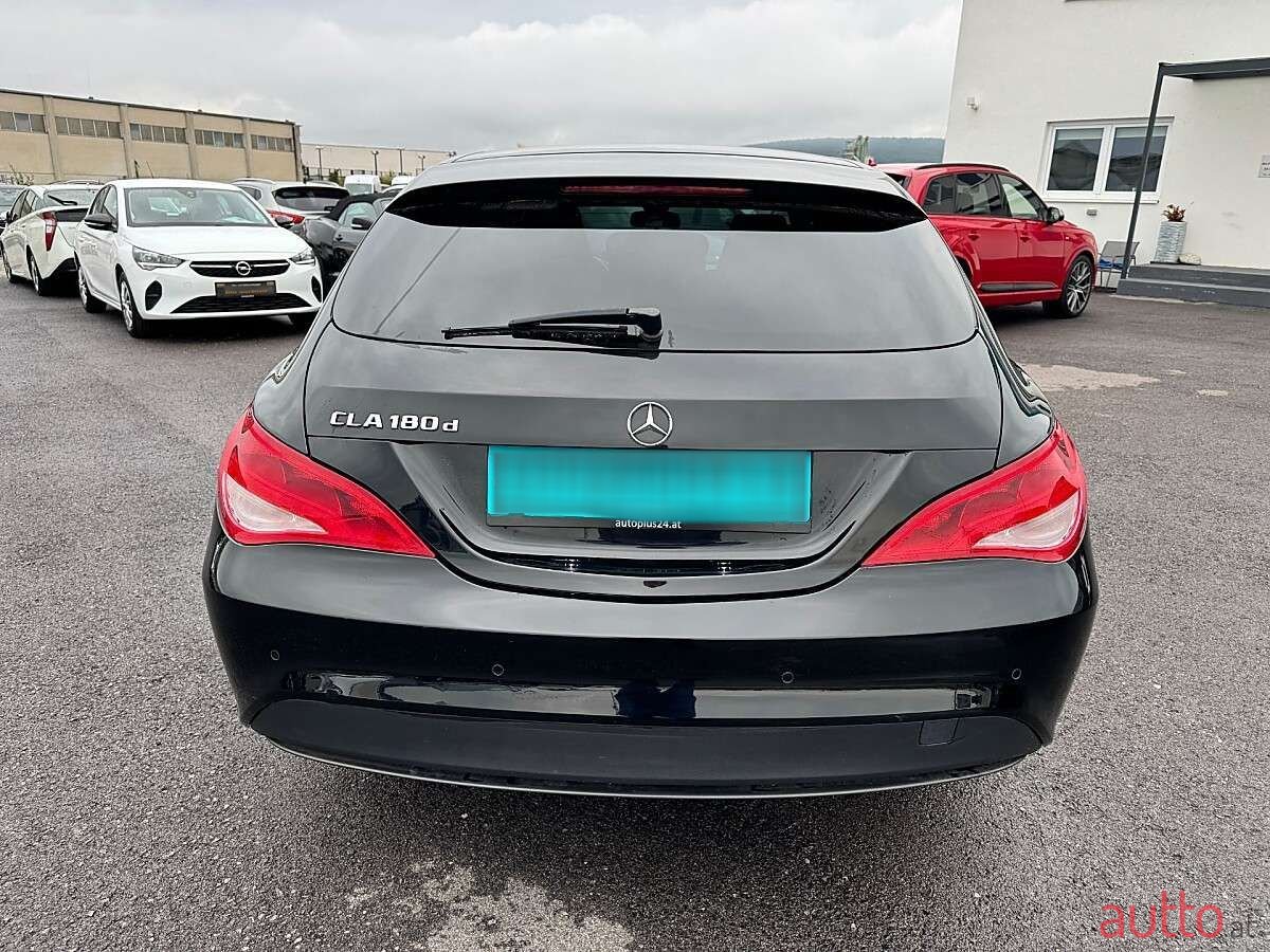 2017' Mercedes-Benz Cla-Klasse photo #5