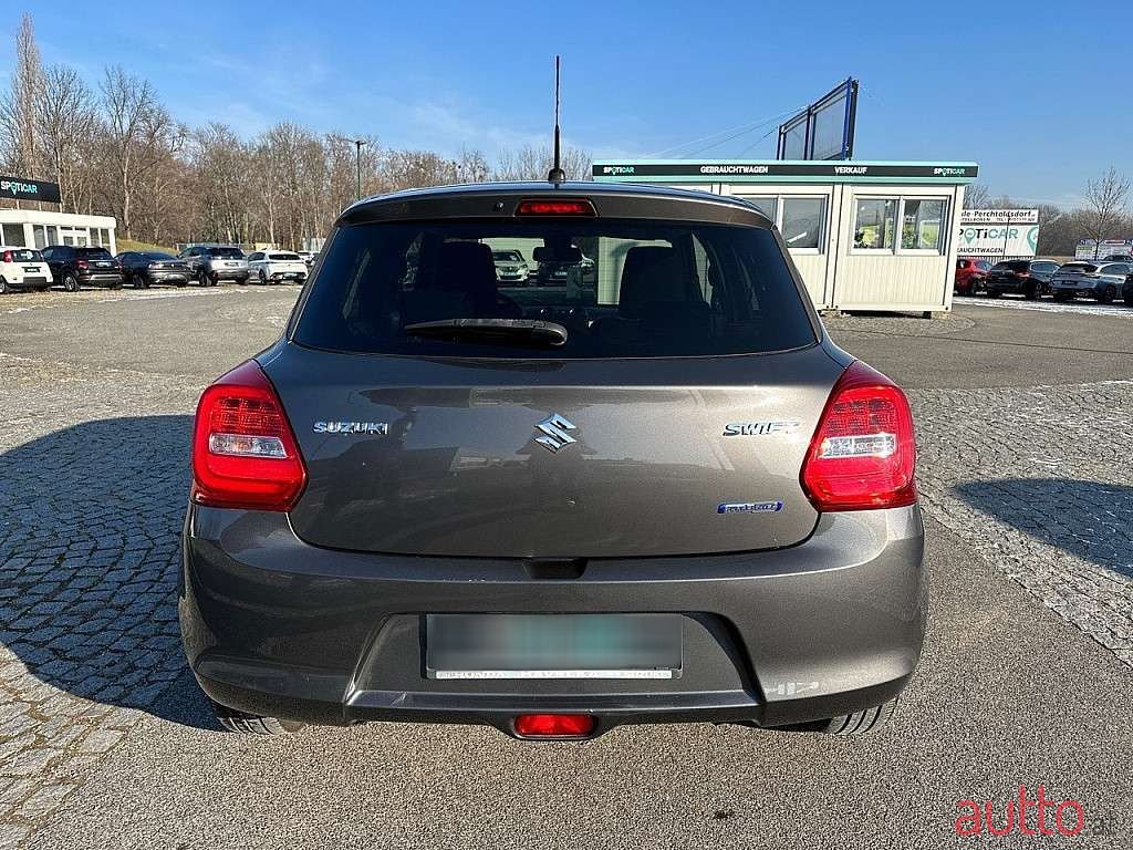 2018' Suzuki Swift photo #4