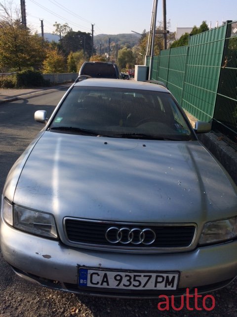 1999' Audi A4 photo #2