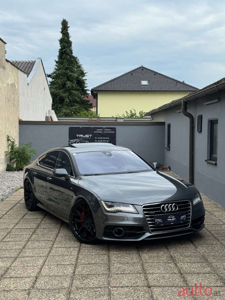 2011' Audi A7 photo #1