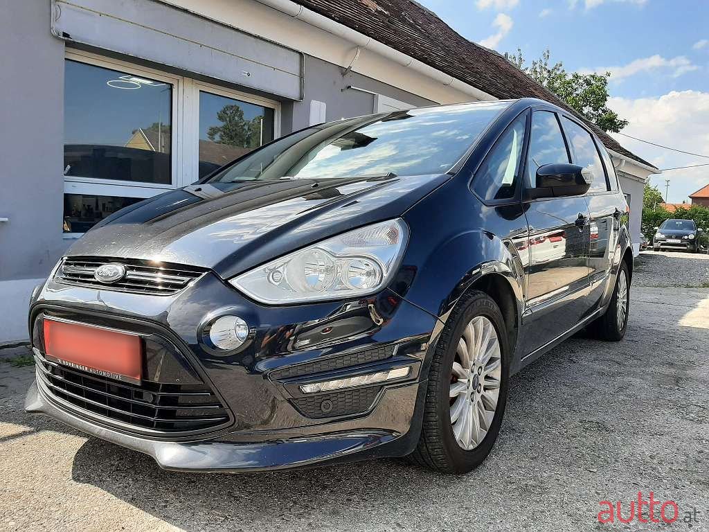 2014' Ford S-Max photo #2