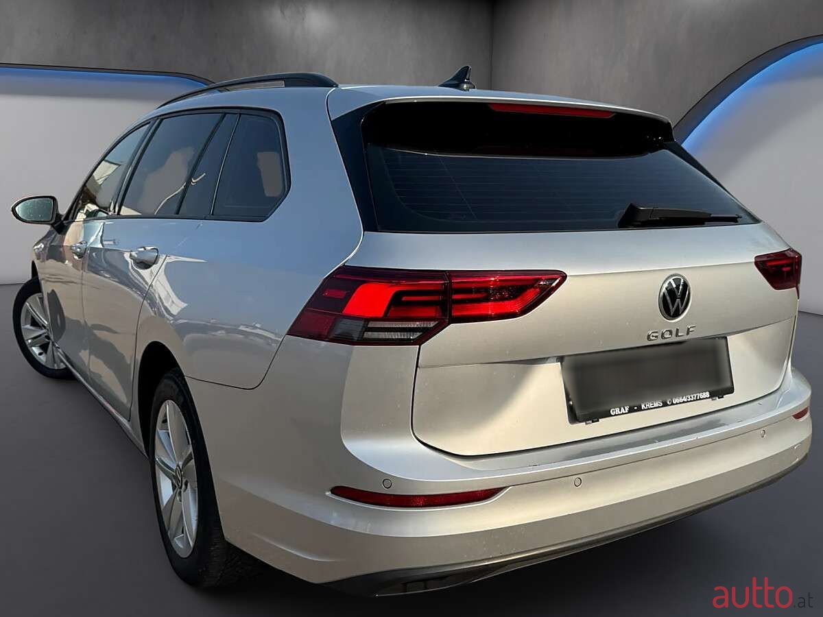 2021' Volkswagen Golf photo #6