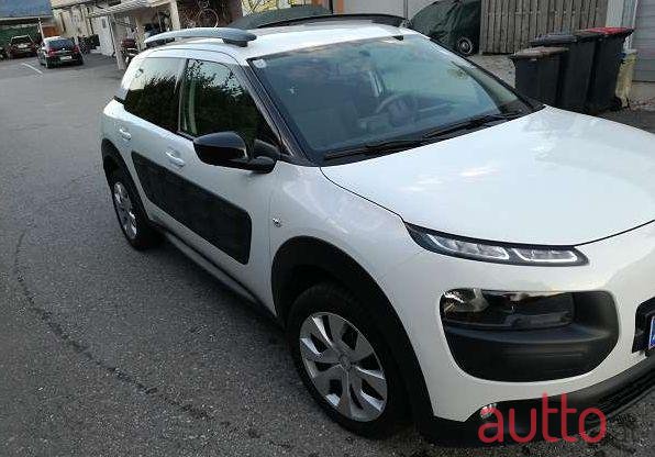 2015' Citroen C4 Cactus photo #1