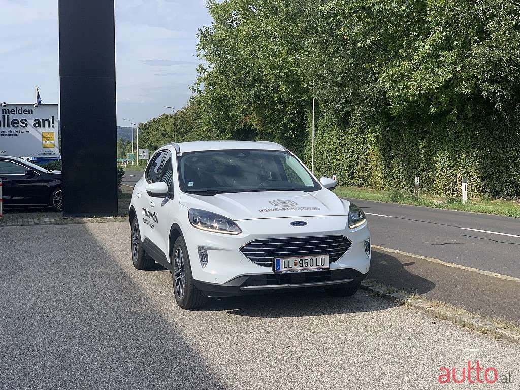2021' Ford Kuga photo #2