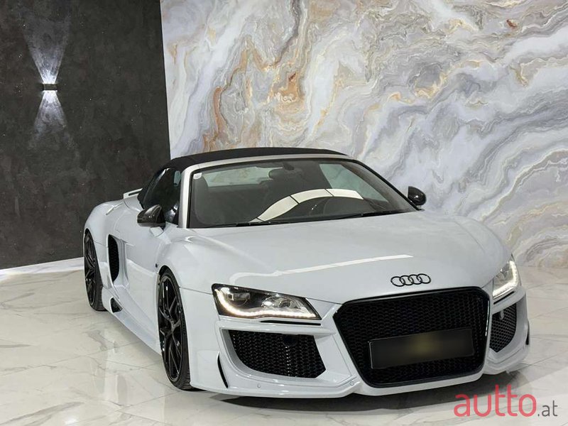 2011' Audi R8 photo #1