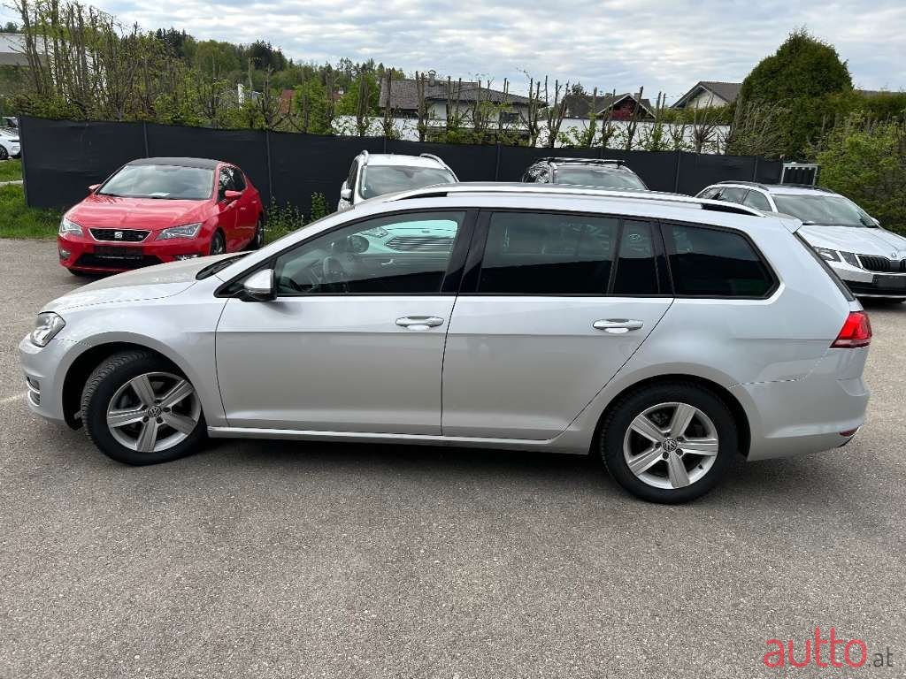 2013' Volkswagen Golf photo #5