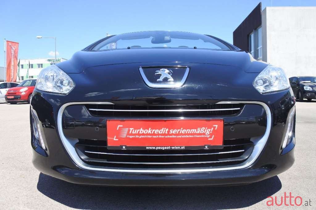 2011' Peugeot 308 photo #5