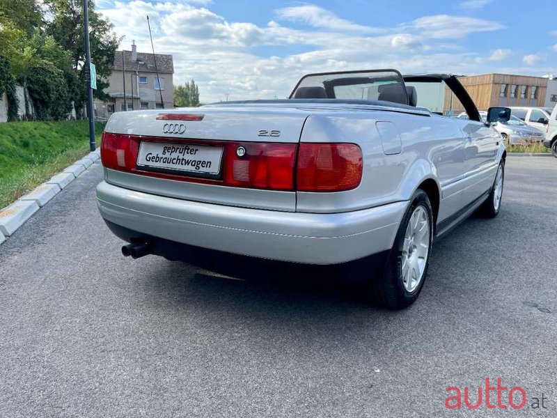2000' Audi 80 photo #6