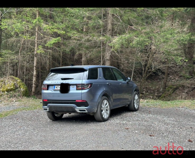 2021' Land Rover Discovery Sport P300e HSE R-Dynamic photo #2