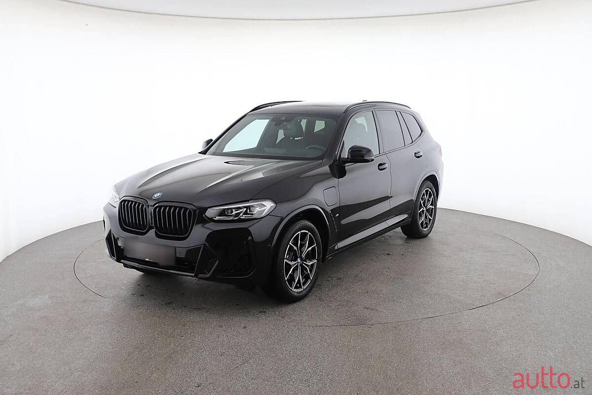 2023' BMW X3 photo #3