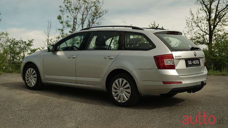 2016' Skoda Octavia photo #5