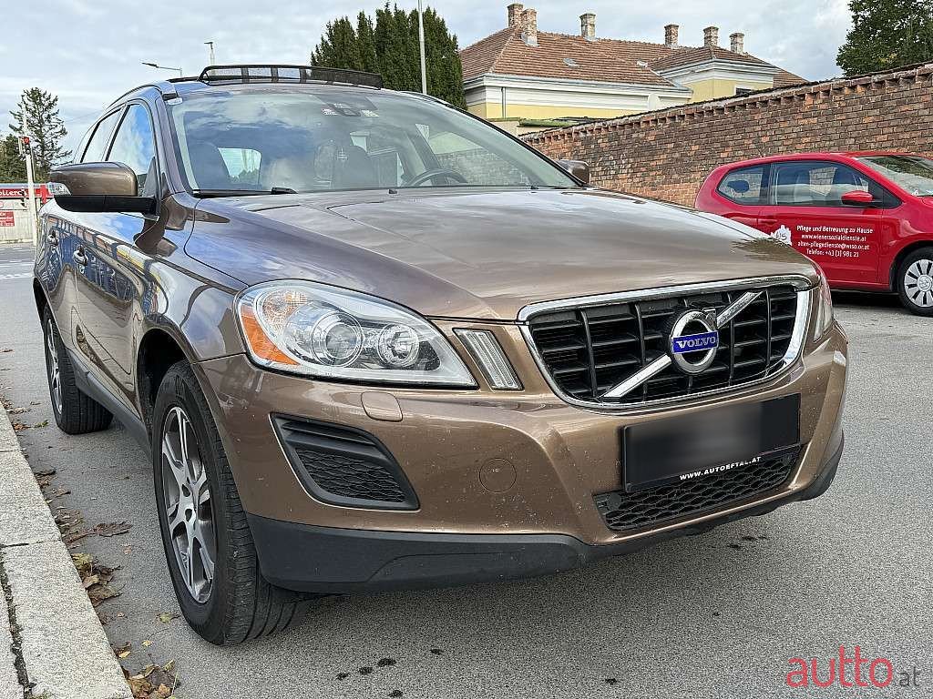 2011' Volvo XC60 photo #4