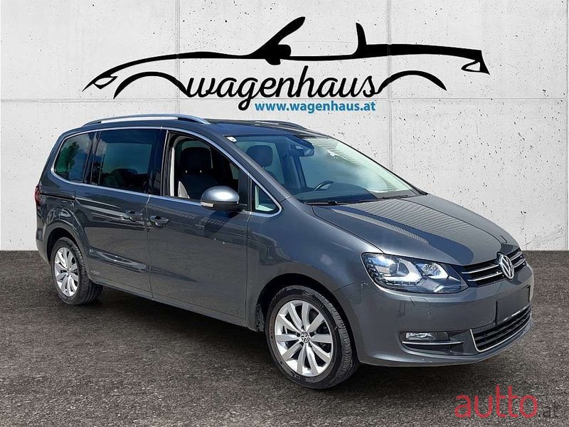 2019' Volkswagen Sharan photo #4