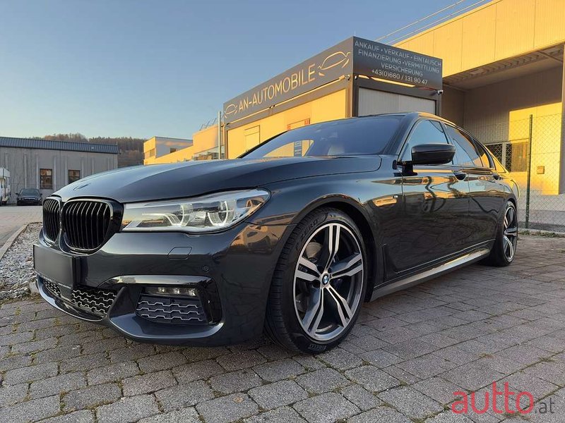 2015' BMW 7Er-Reihe photo #1