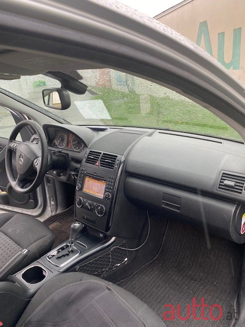 2008' Mercedes-Benz A 170 photo #1