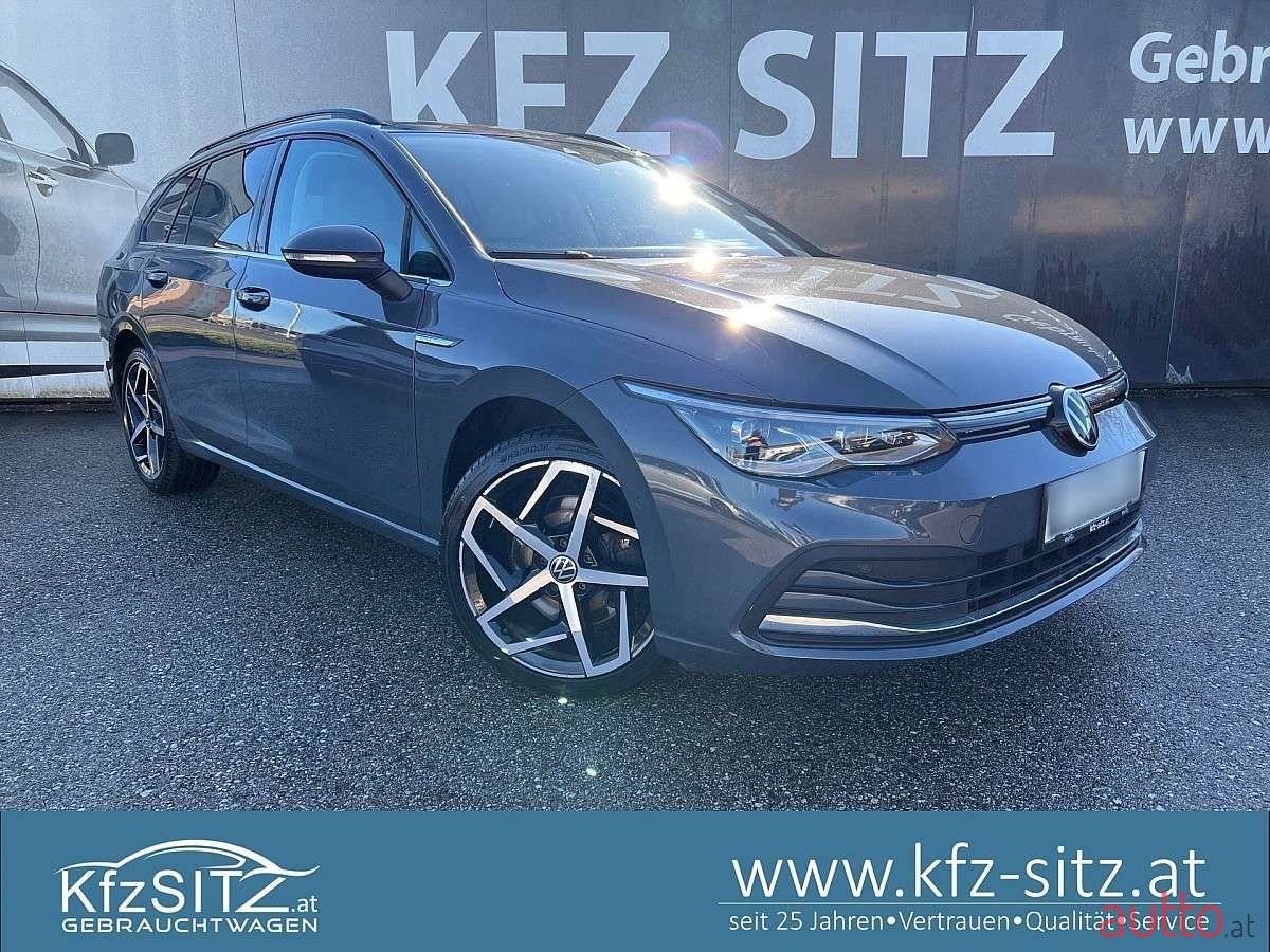 2021' Volkswagen Golf photo #1