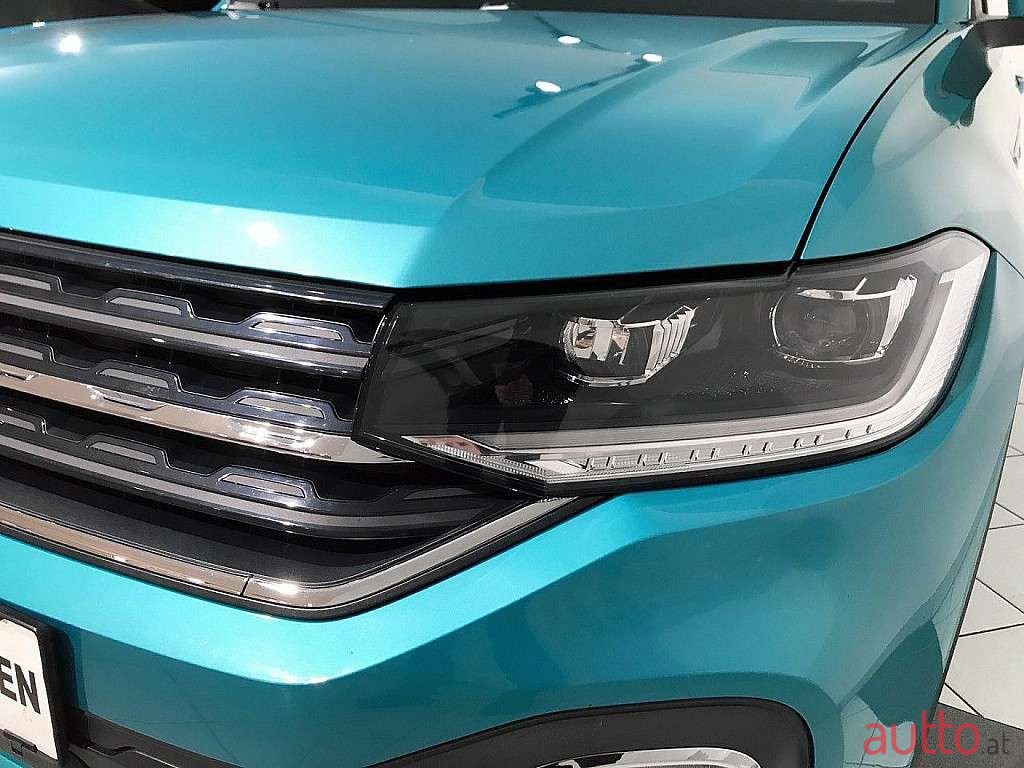 2019' Volkswagen T-Cross photo #1