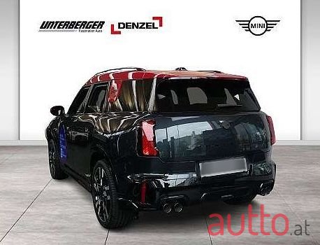 2024' MINI Countryman photo #2