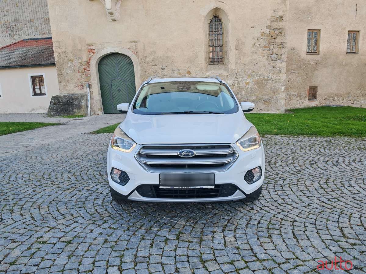 2017' Ford Kuga photo #1