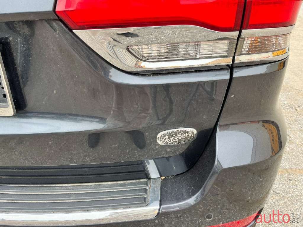 2014' Jeep Grand Cherokee photo #4