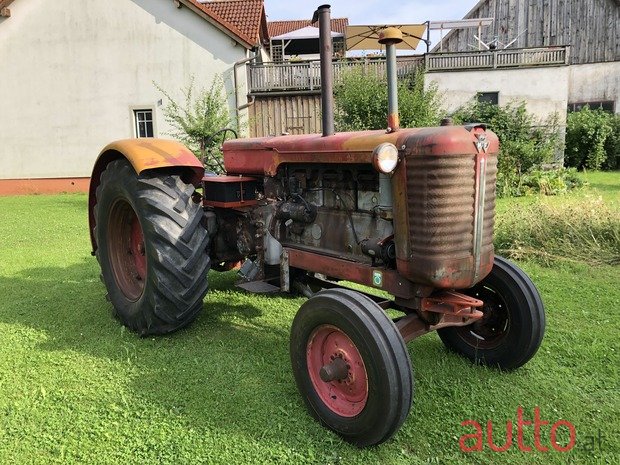 1970' Massey Ferguson 95 photo #1