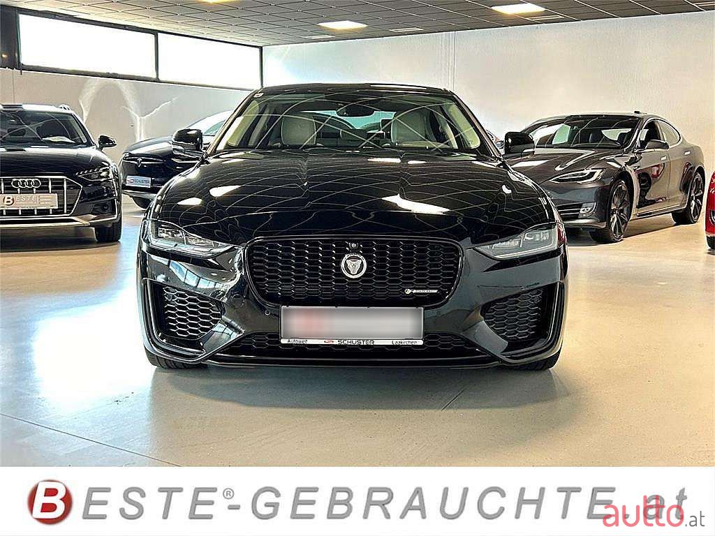 2021' Jaguar XE photo #4