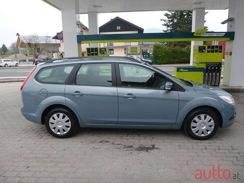 2009' Ford Focus photo #1