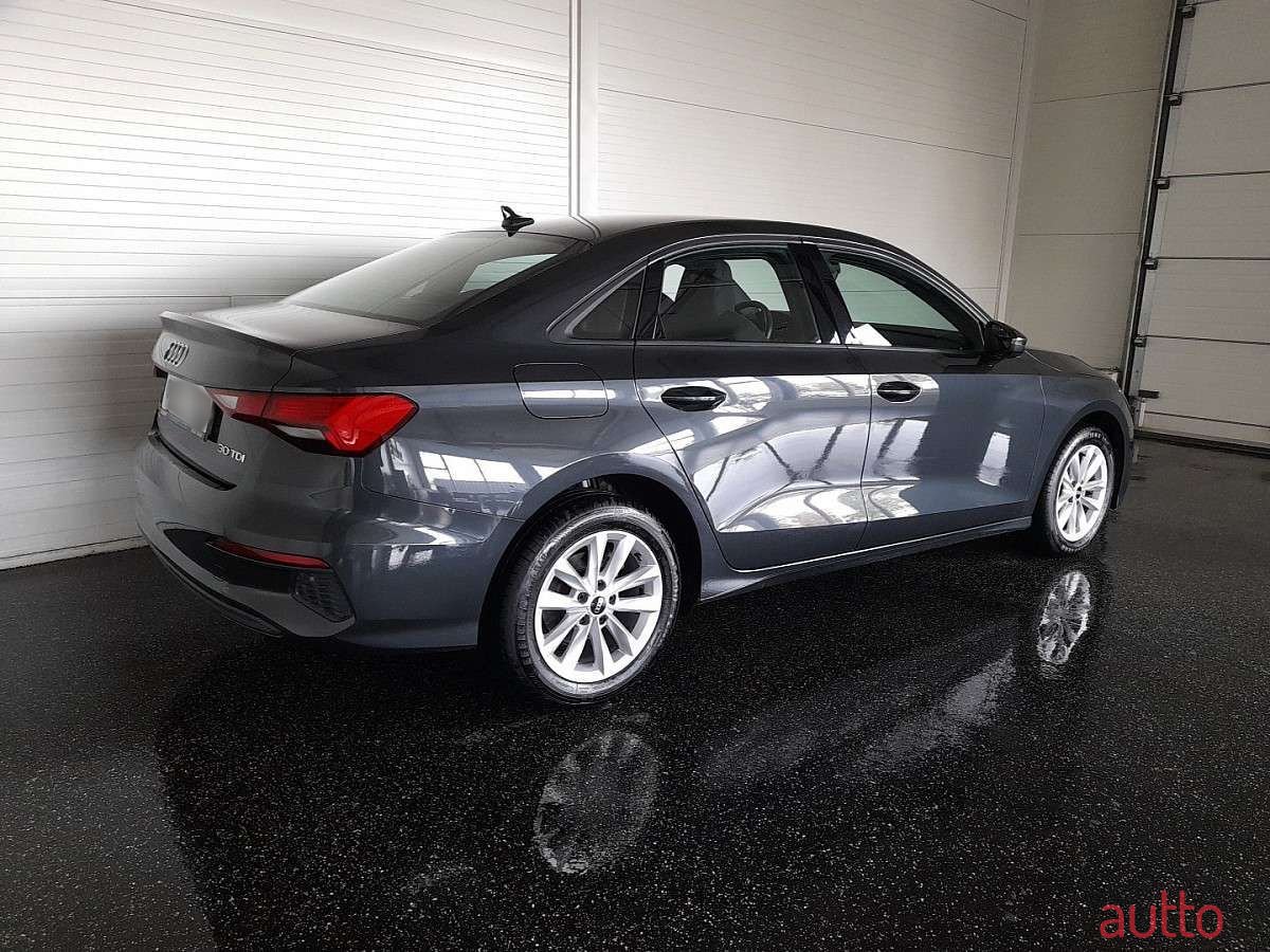 2022' Audi A3 photo #2