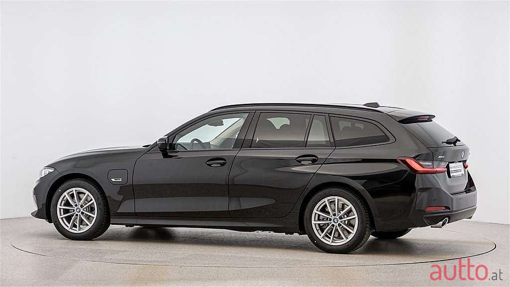 2022' BMW 3Er-Reihe photo #5