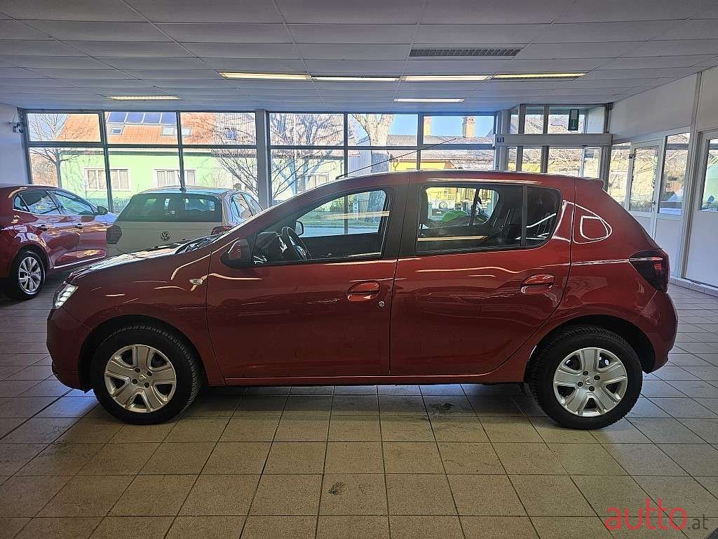 2018' Dacia Sandero photo #2