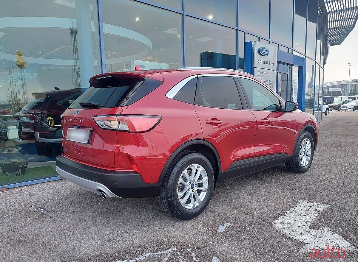2021' Ford Kuga photo #5